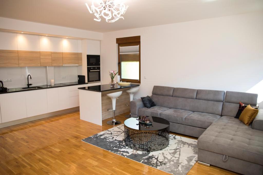 Apartment Divine Мостар Экстерьер фото