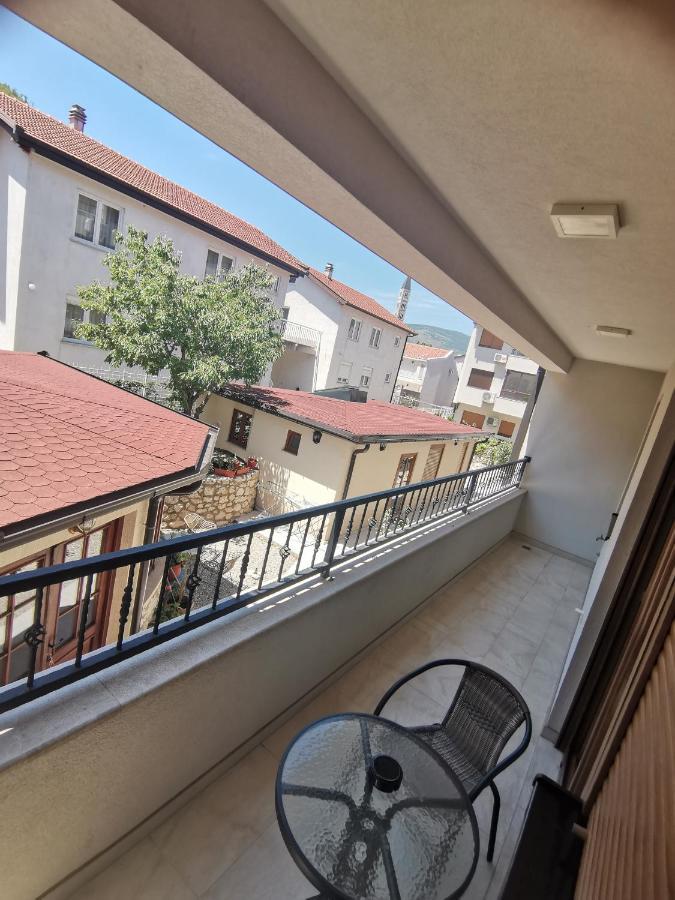 Apartment Divine Мостар Экстерьер фото